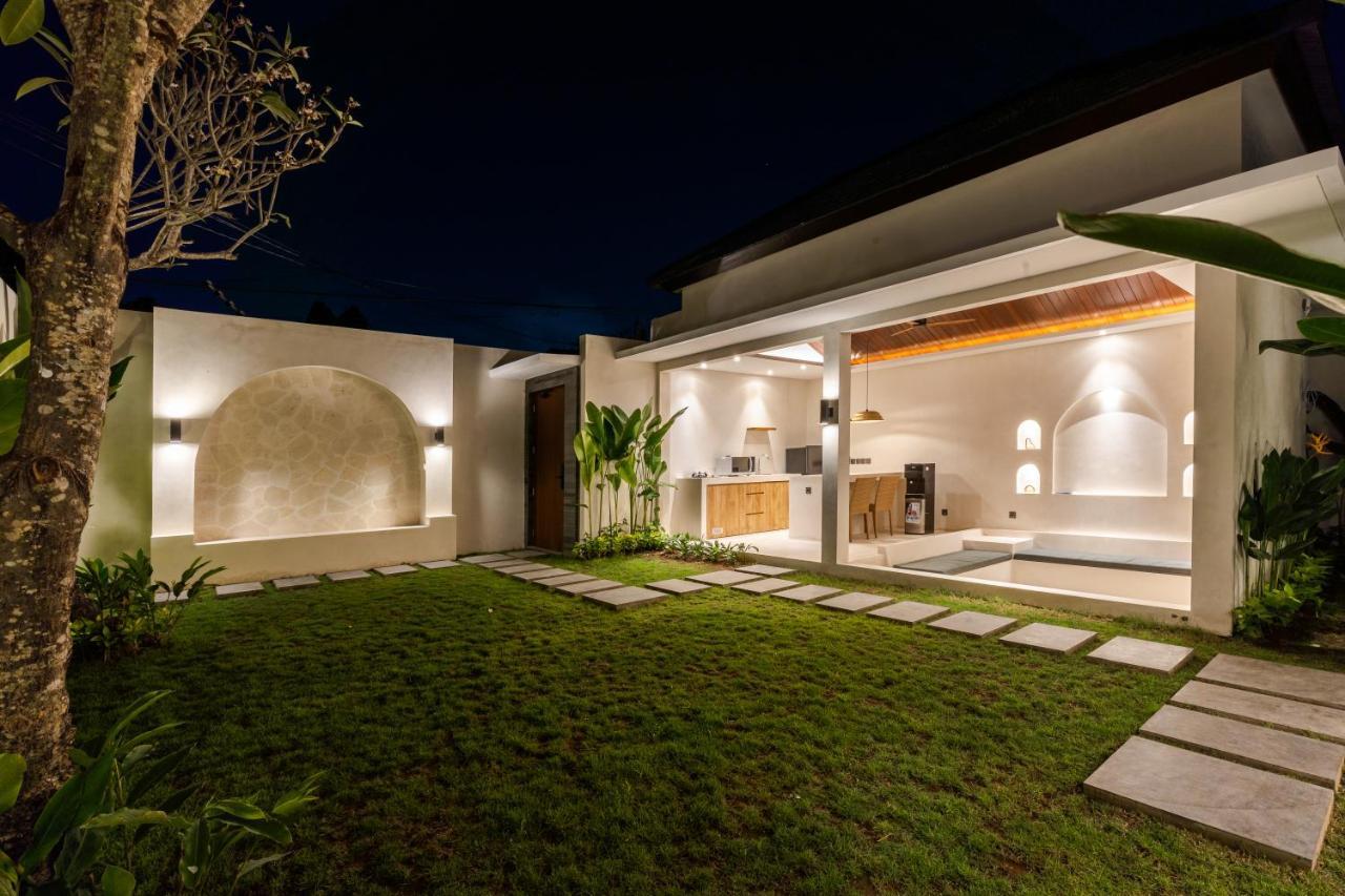 J4 Villas Sanur 外观 照片